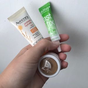 makeup travel supplies